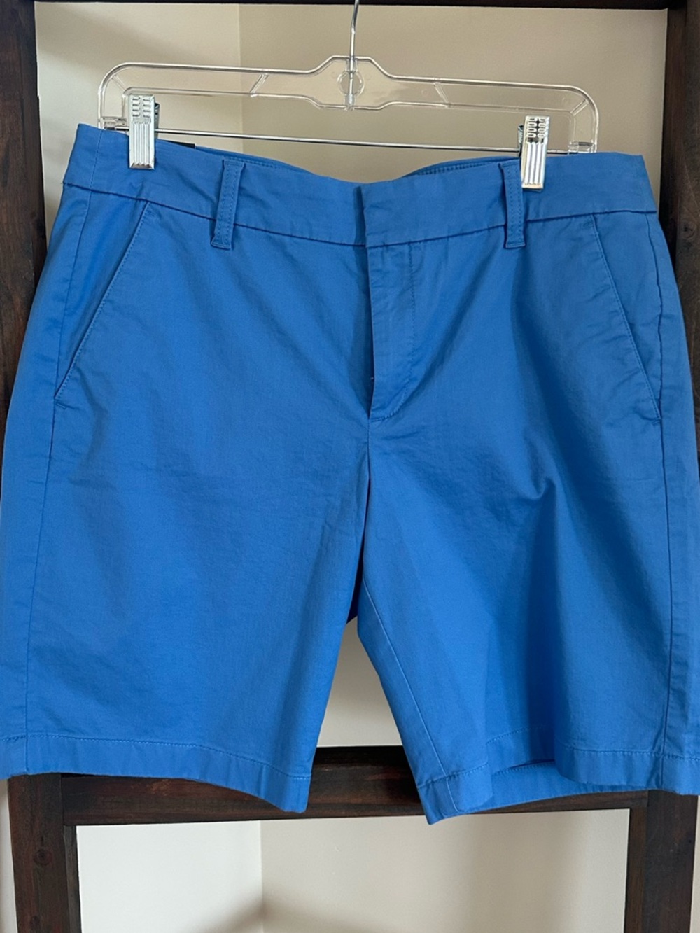 JCrew 9”Frankie bermuda chino short